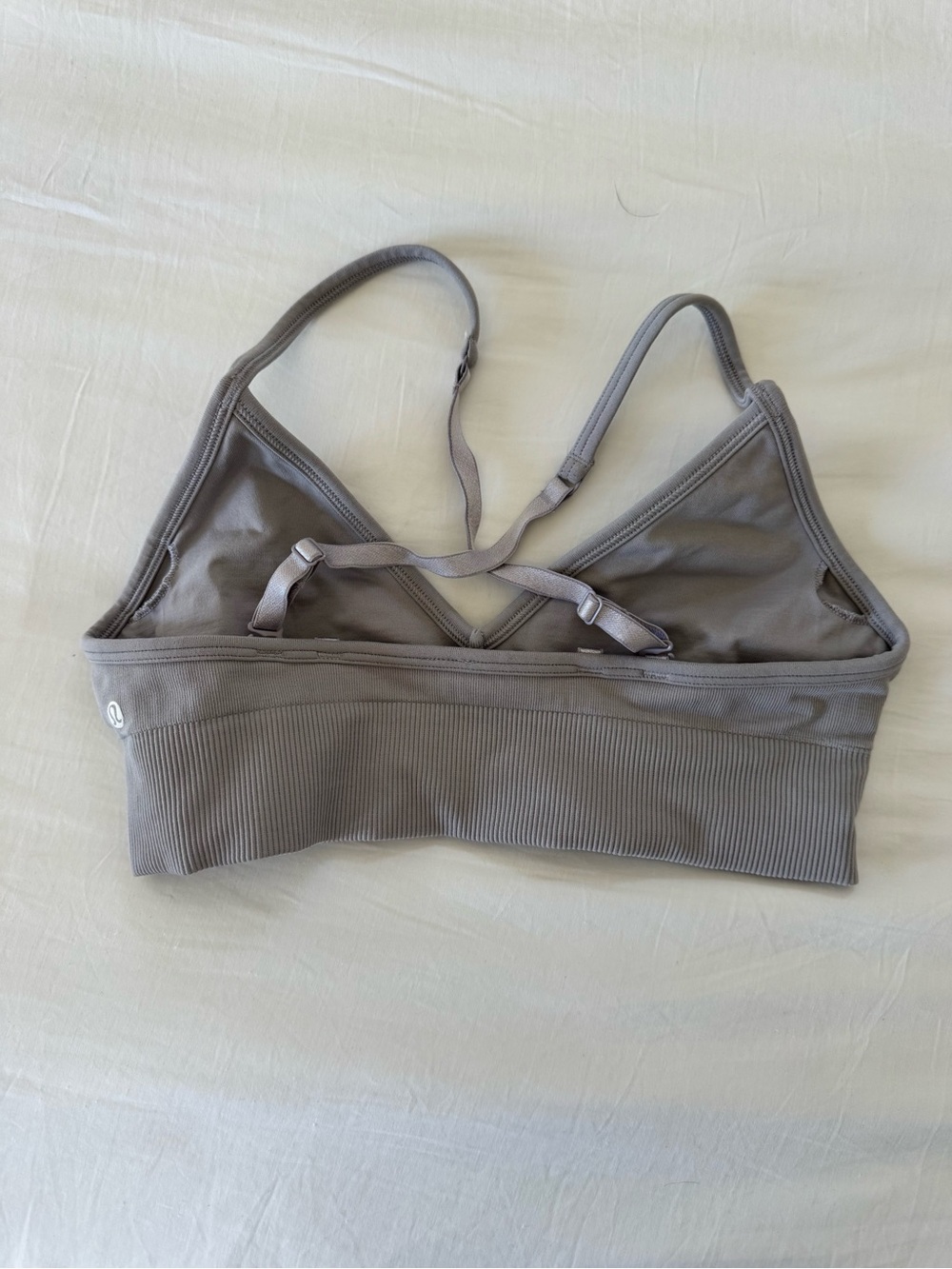 lululemon athletica V-Neck Seamless Sports Bra in Gray/Purple - Picture 2 of 2